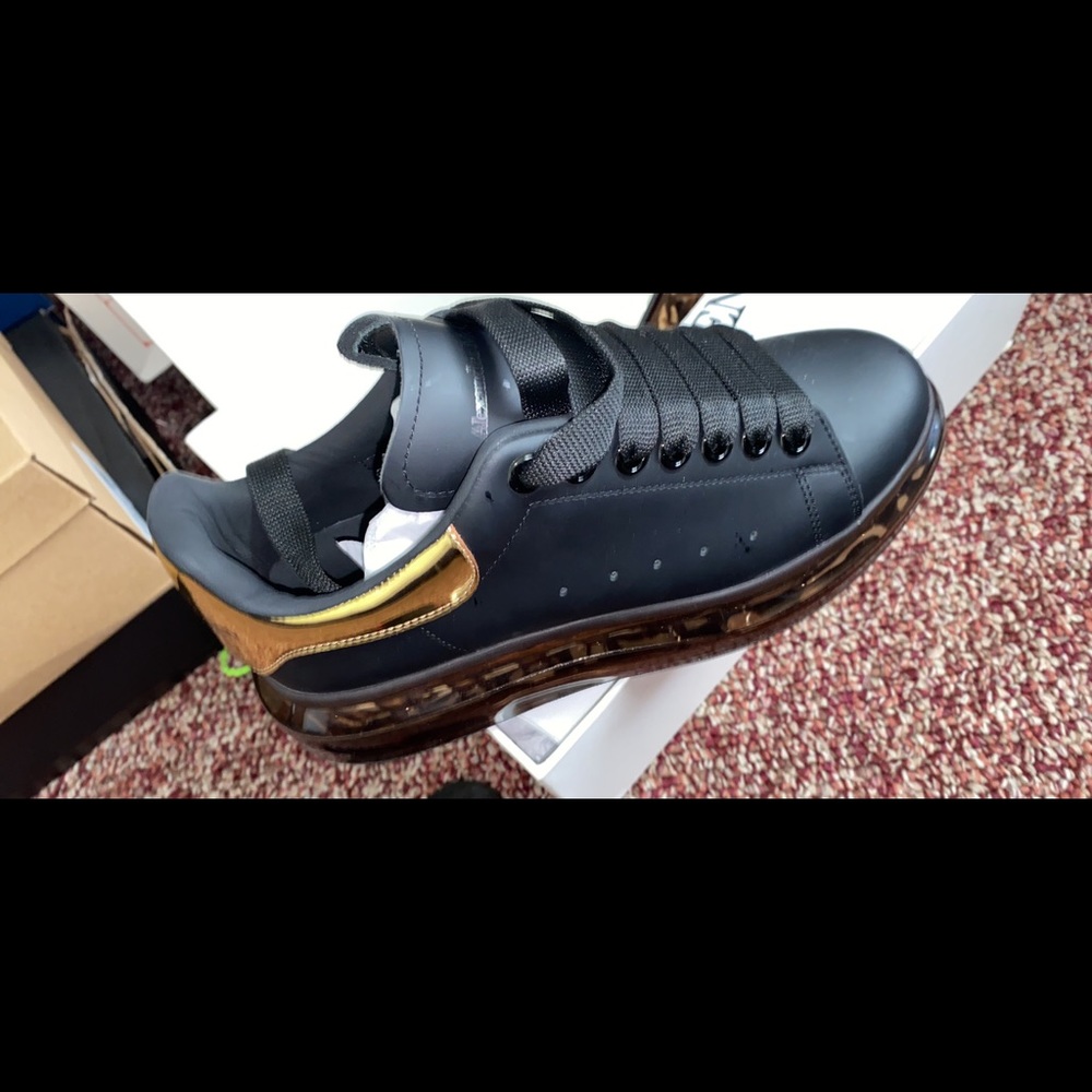 Alexander McQueen special edition. Black n good